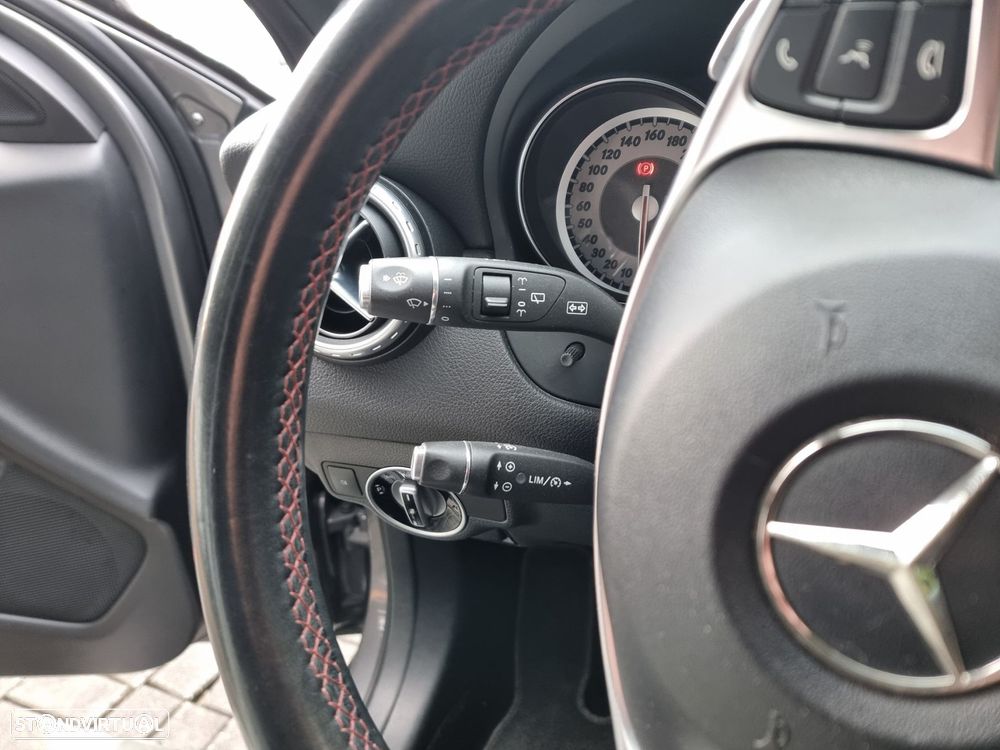 Mercedes-Benz GLA 220 CDI AMG Line 4-Matic - 18