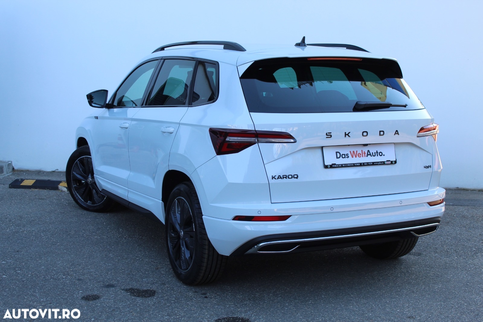 Skoda Karoq 2.0 TDI 4X4 DSG Sportline - 2