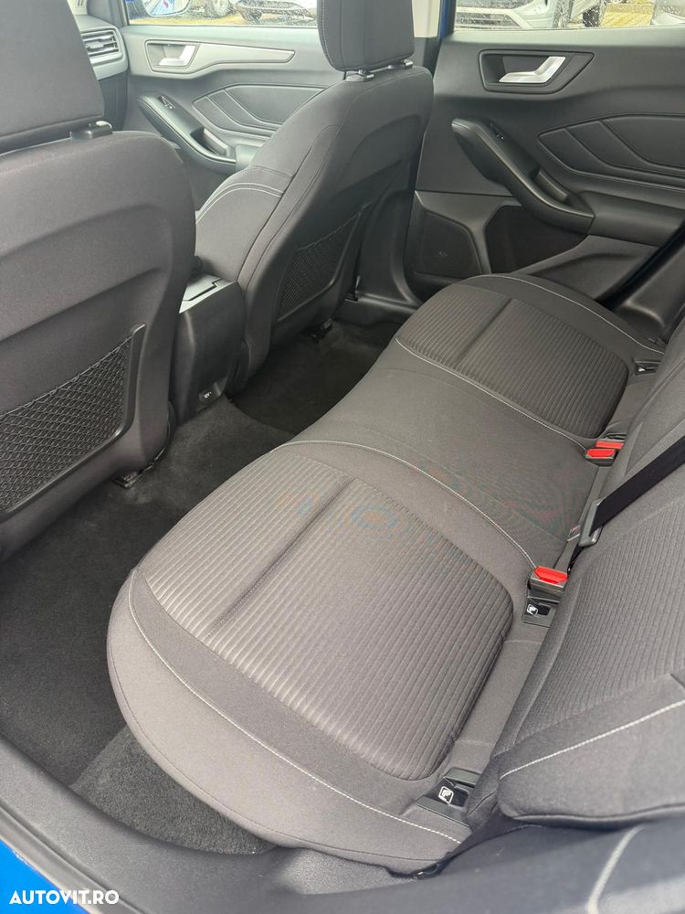 Ford Focus 1.0 EcoBoost Titanium - 22