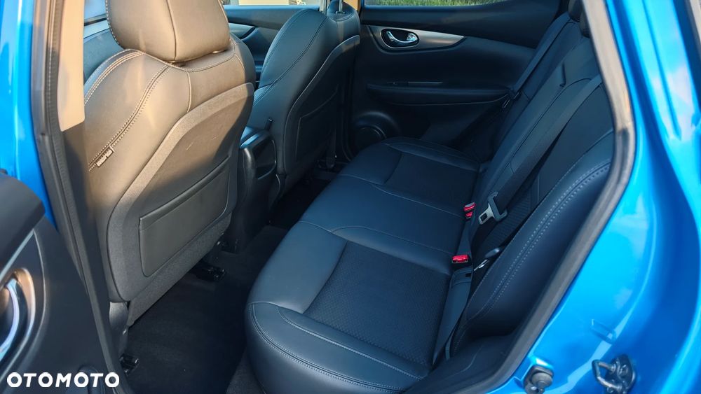 Nissan Qashqai 1.2 DIG-T Tekna Xtronic EU6 - 24