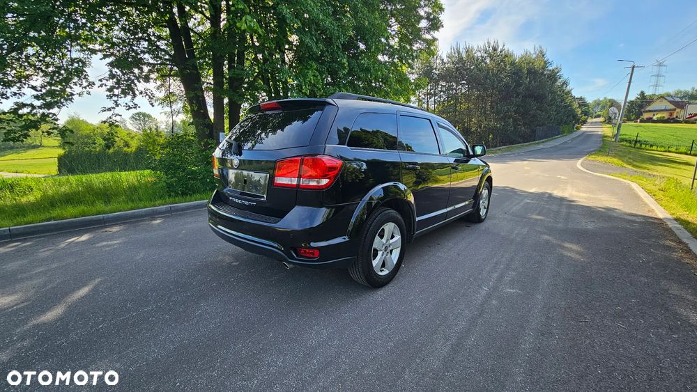 Fiat Freemont 2.0 Multijet 16V DPF Automatik Allrad Black Code - 37