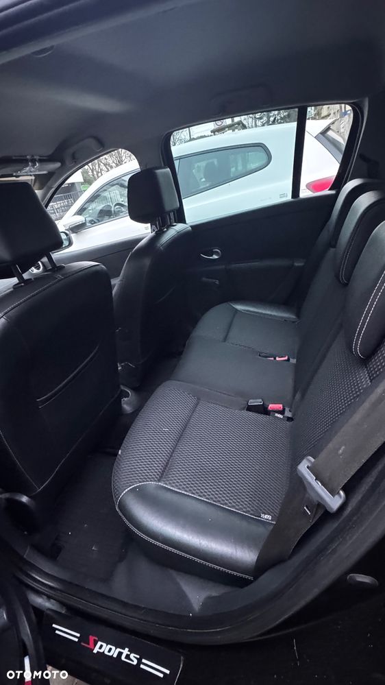 Renault Clio 1.5 dCi Extreme - 8