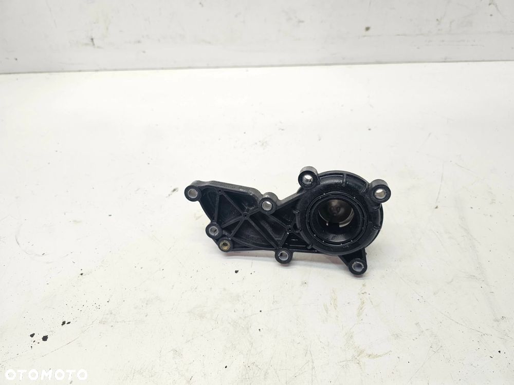 OBUDOWA TERMOSTATU AUDI S4 S5 A6 C7 3.0 TFSI CRE 06E121111AT - 2
