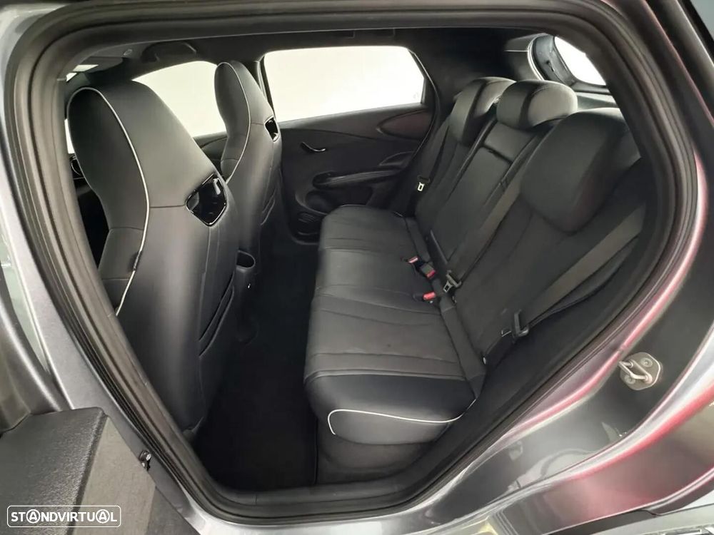 BYD Dolphin - 9