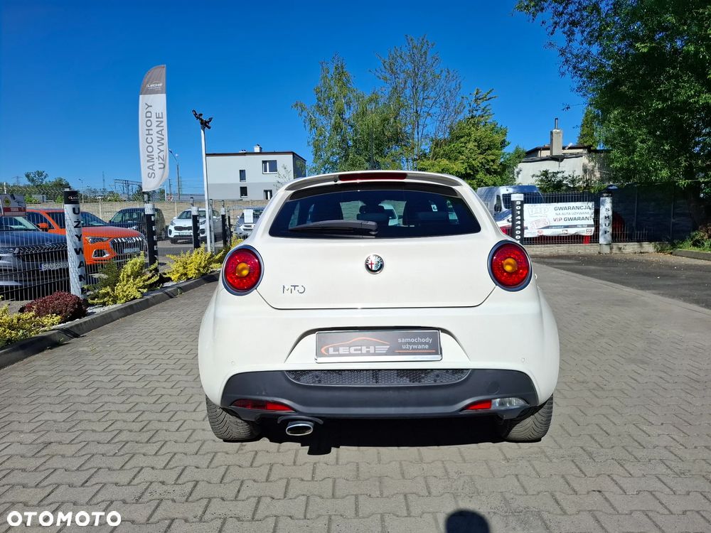 Alfa Romeo Mito - 24