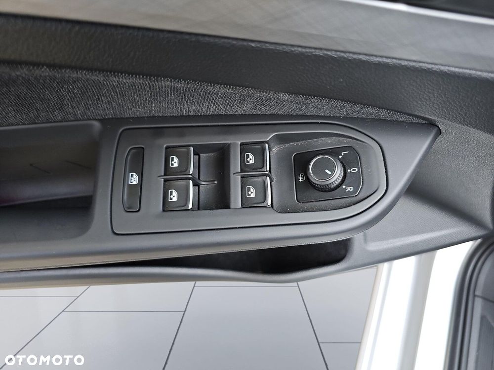 Volkswagen Golf Variant 1.5 TSI EVO Life - 17
