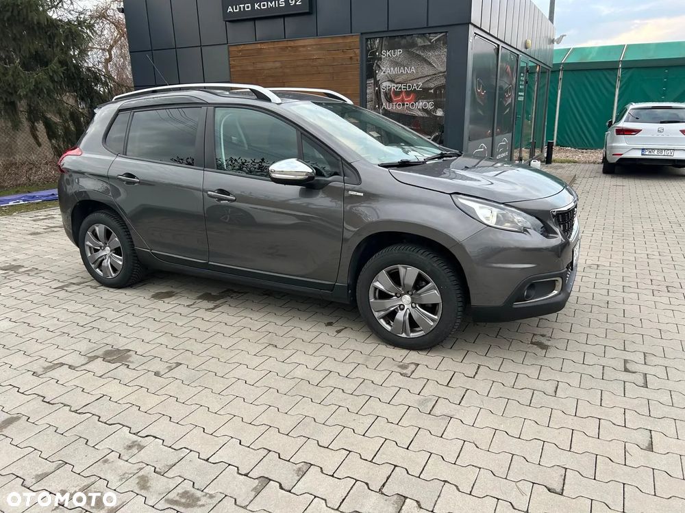 Peugeot 2008 1.6 BlueHDi Style - 3