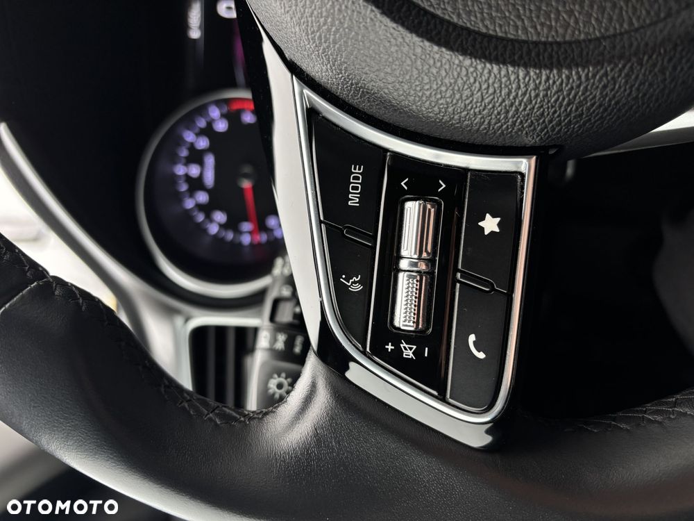 Kia XCeed 1.5 T-GDI M - 14