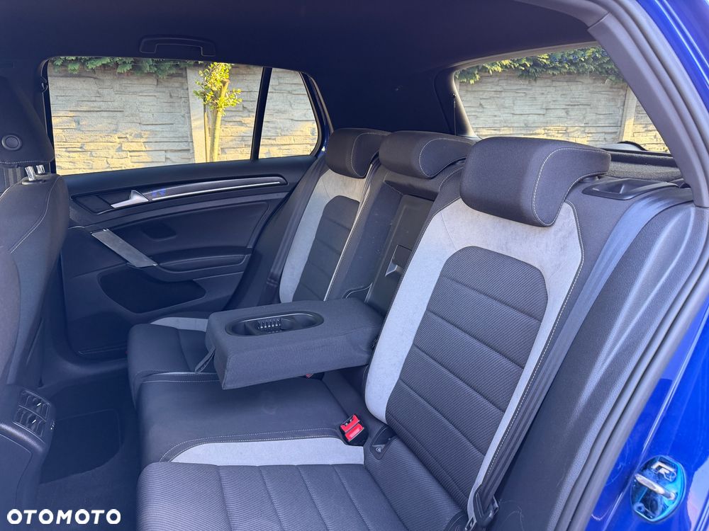 Volkswagen Golf R 4Motion BlueMotion Technology DSG - 23
