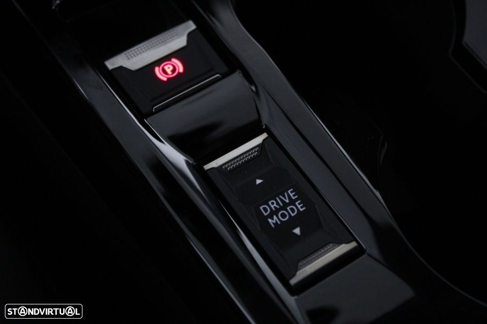 Peugeot 208 1.2 PureTech Allure Pack - 30