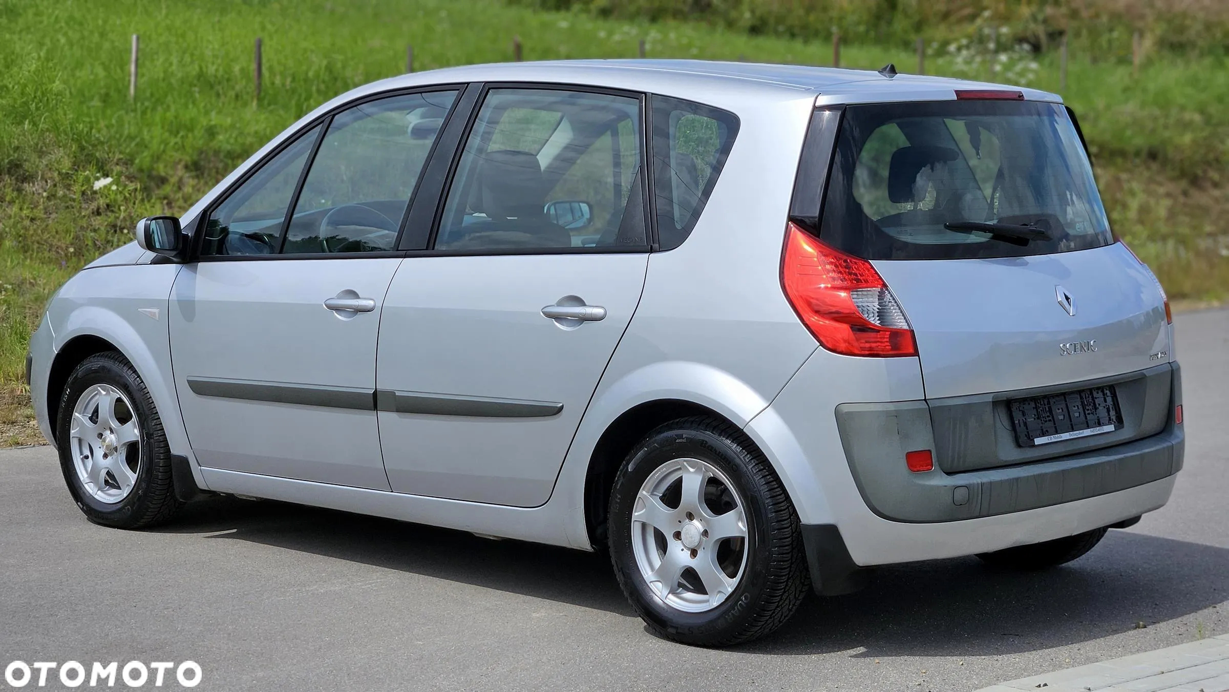 Renault Scenic 1.6 16V Privilege - 18