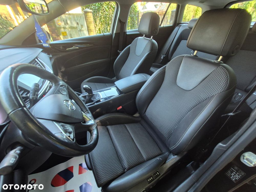 Opel Insignia 1.5 T Innovation S&S - 23