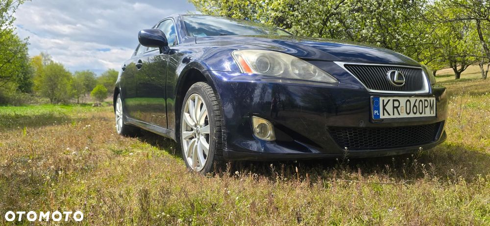 Lexus IS 250 - 26