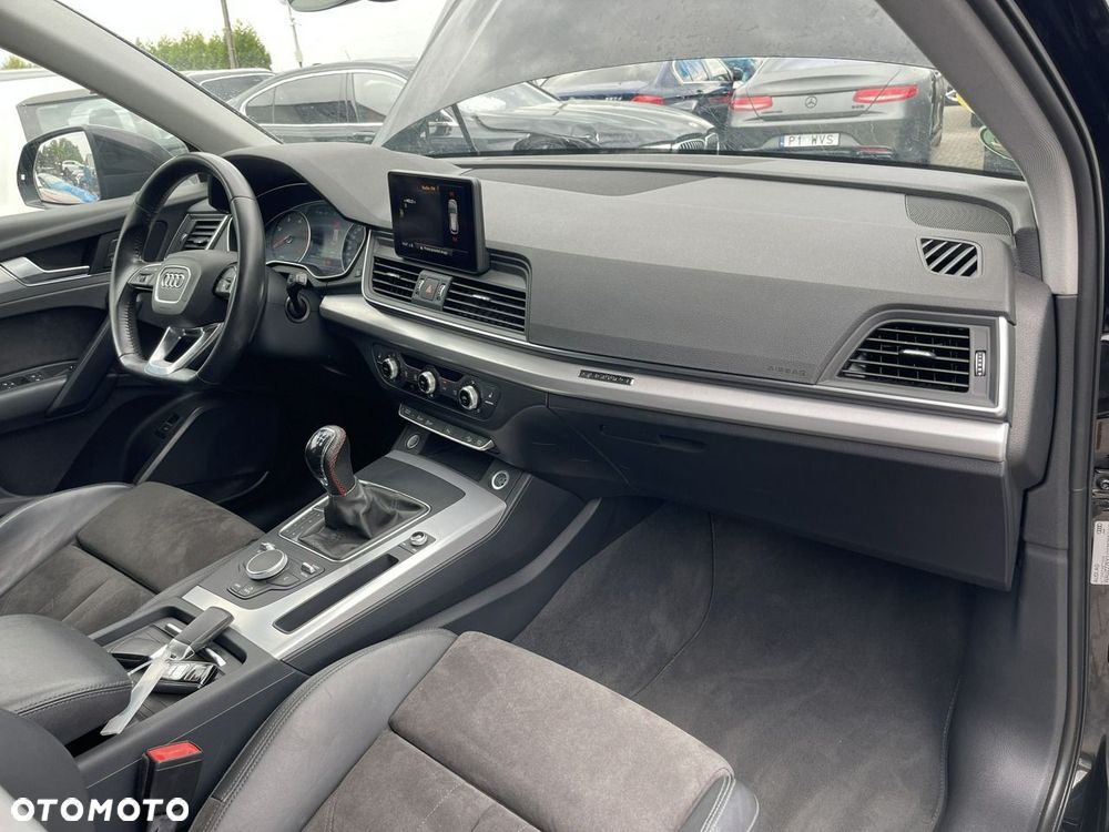 Audi Q5 2.0 TDI quattro design - 10