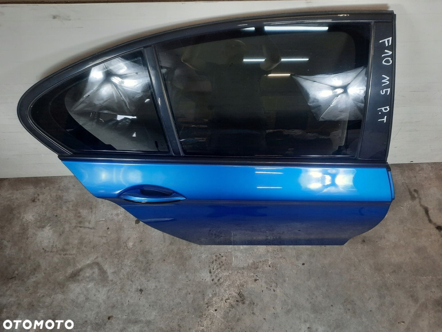 DRZWI PRAWY TYŁ BMW 5 F10 M5 MONTECARLO BLUE B05 - 2