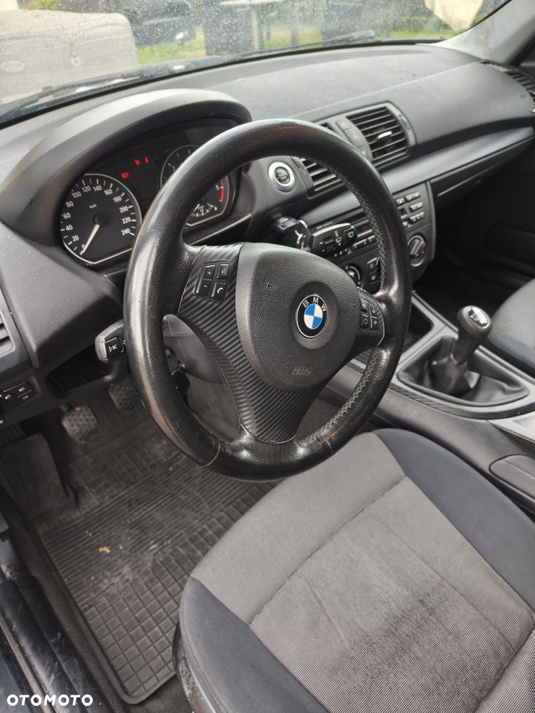 BMW Seria 1 - 8