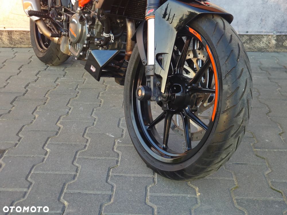 KTM Duke - 24