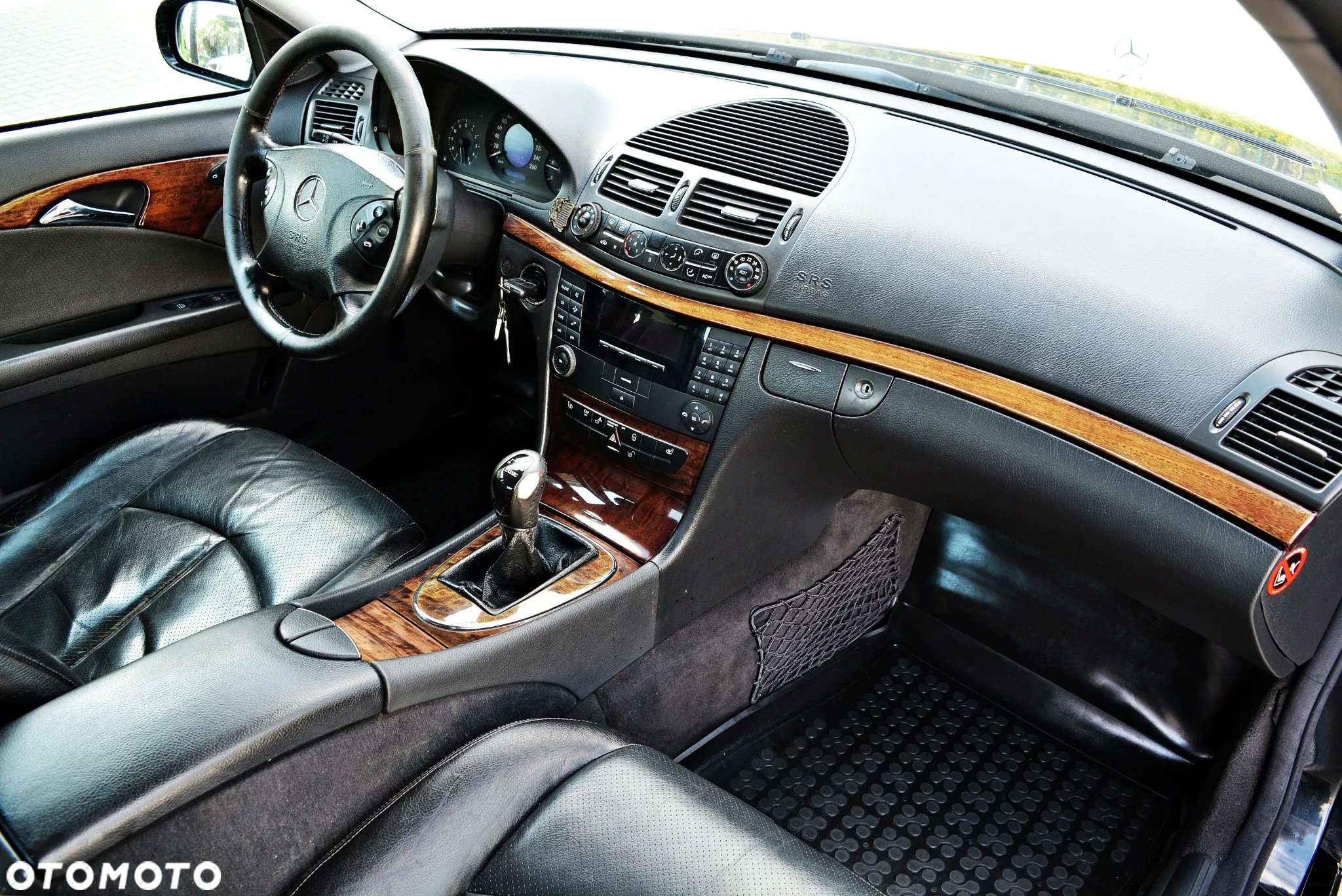 Mercedes-Benz Klasa E 200 CDI Classic - 6