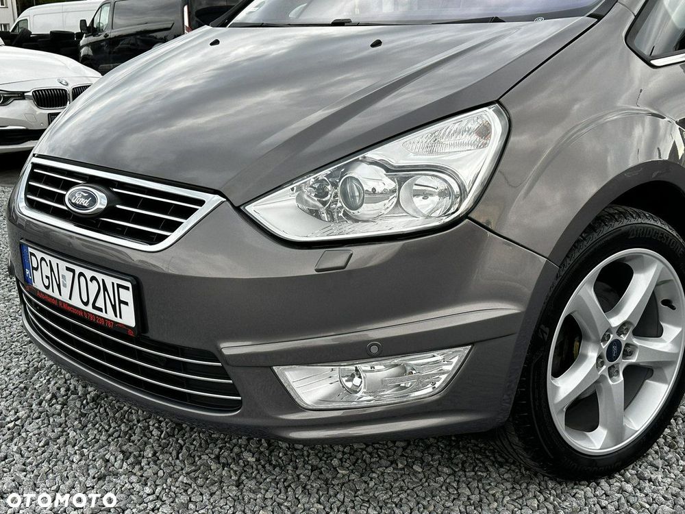Ford Galaxy - 1
