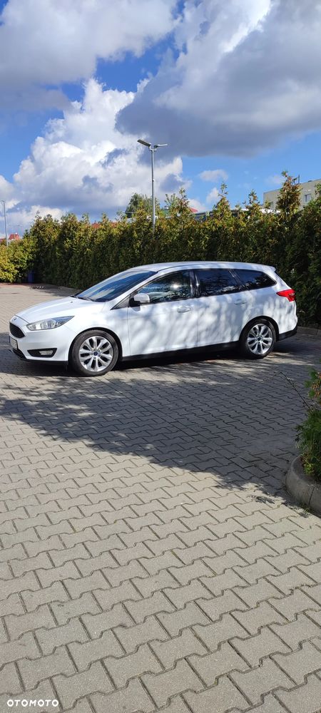 Ford Focus 1.6 Edition - 4