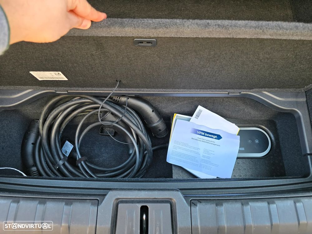 Porsche Taycan Bateria Performance Plus - 27