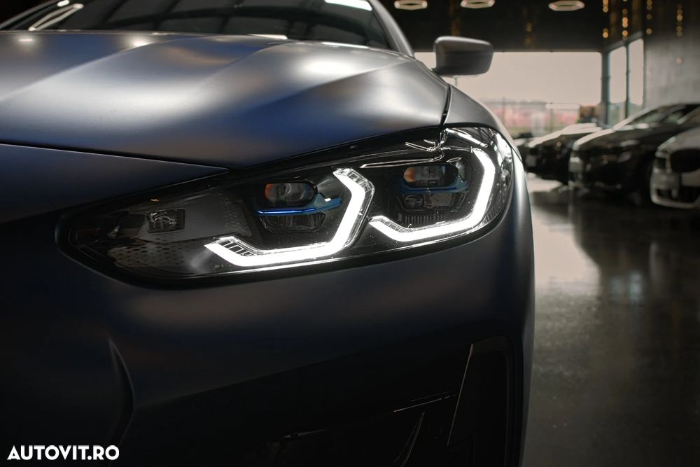 BMW M4 M440i xDrive AT MHEV - 31