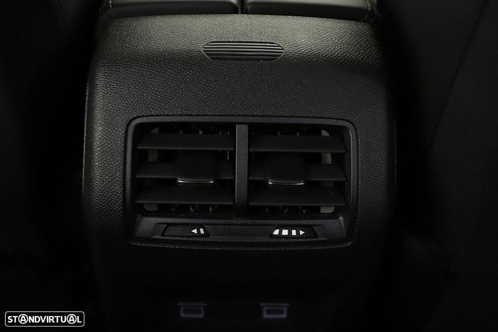 Peugeot 308 1.2 PureTech Allure - 22