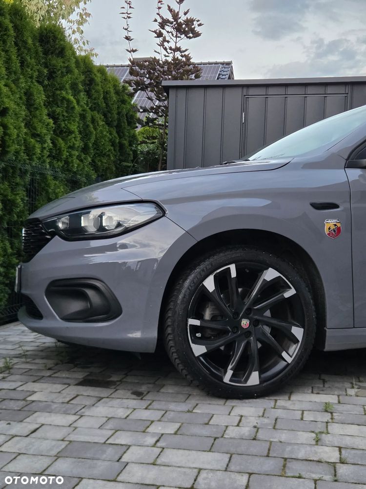 Fiat Tipo 1.4 T-Jet 16v S-Design - 19