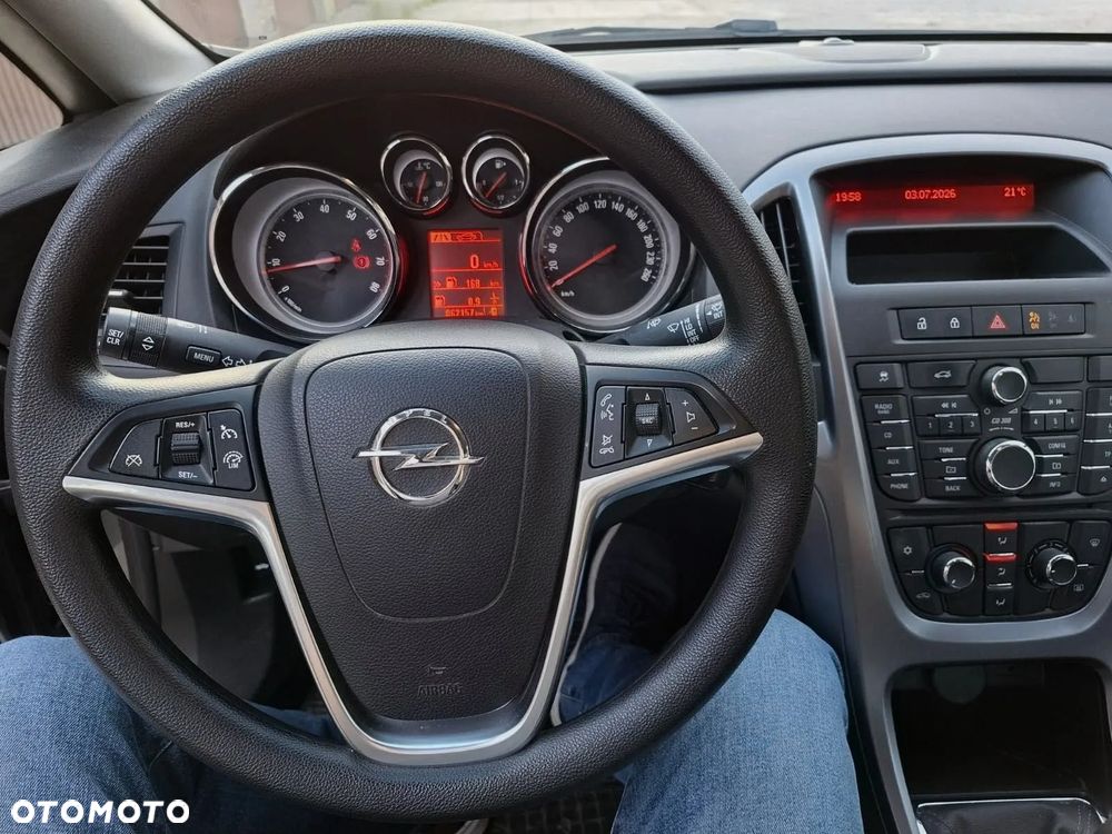 Opel Astra 1.4 T Energy EU6 - 13