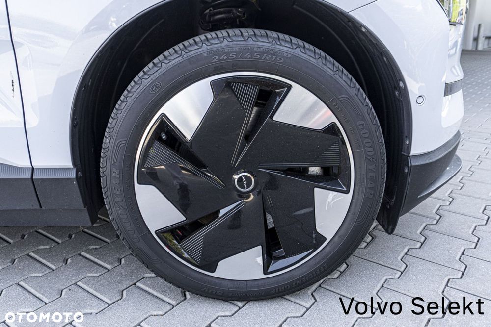 Volvo EX30 - 17