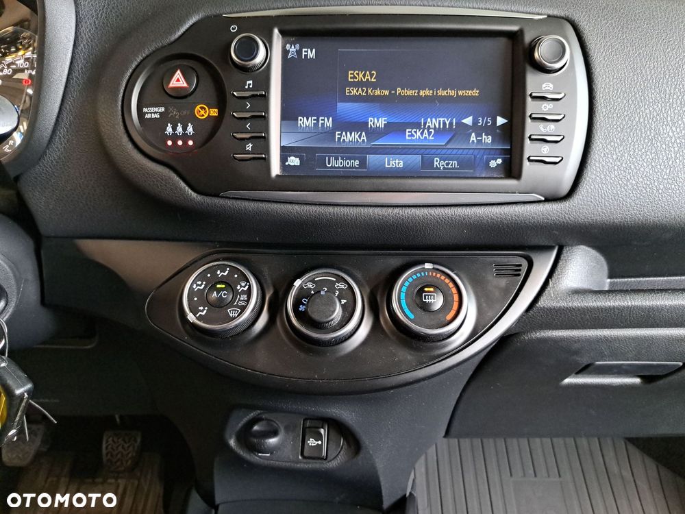 Toyota Yaris - 22