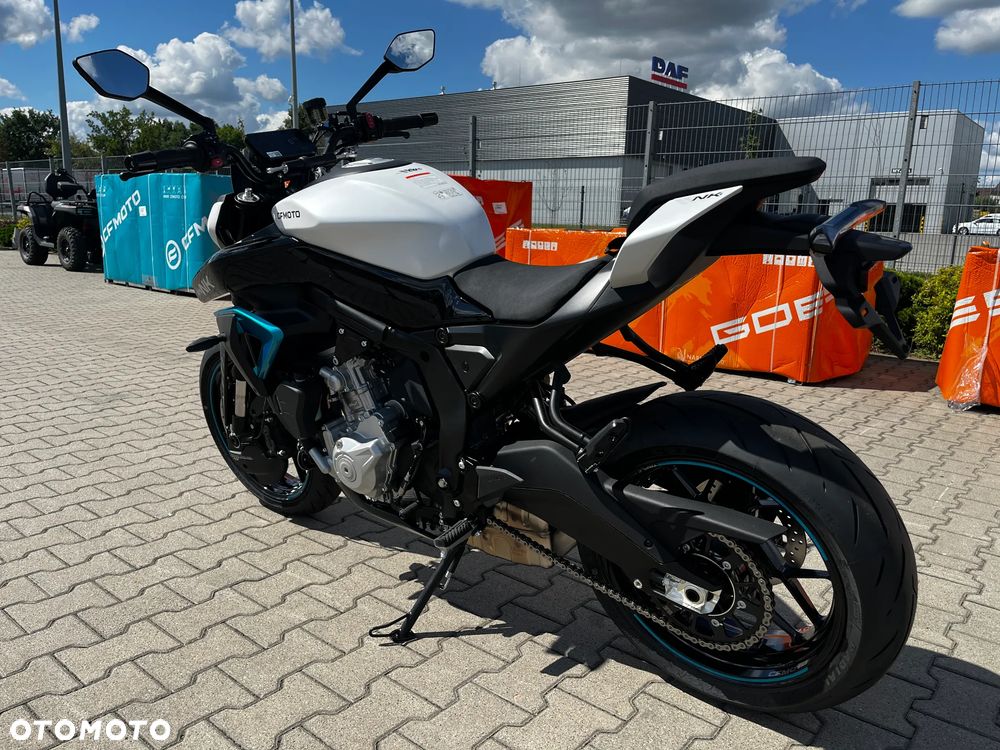 CFMoto 675NK - 4