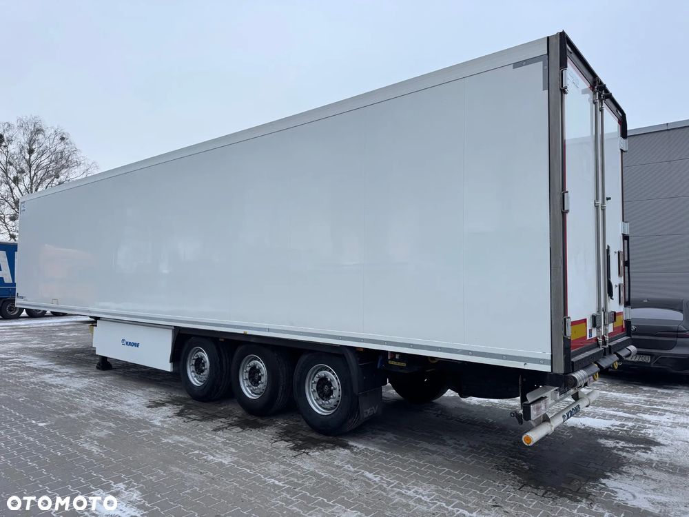 Krone Chłodnia ,Doppelstock , Carrier Vector 1550 - 6