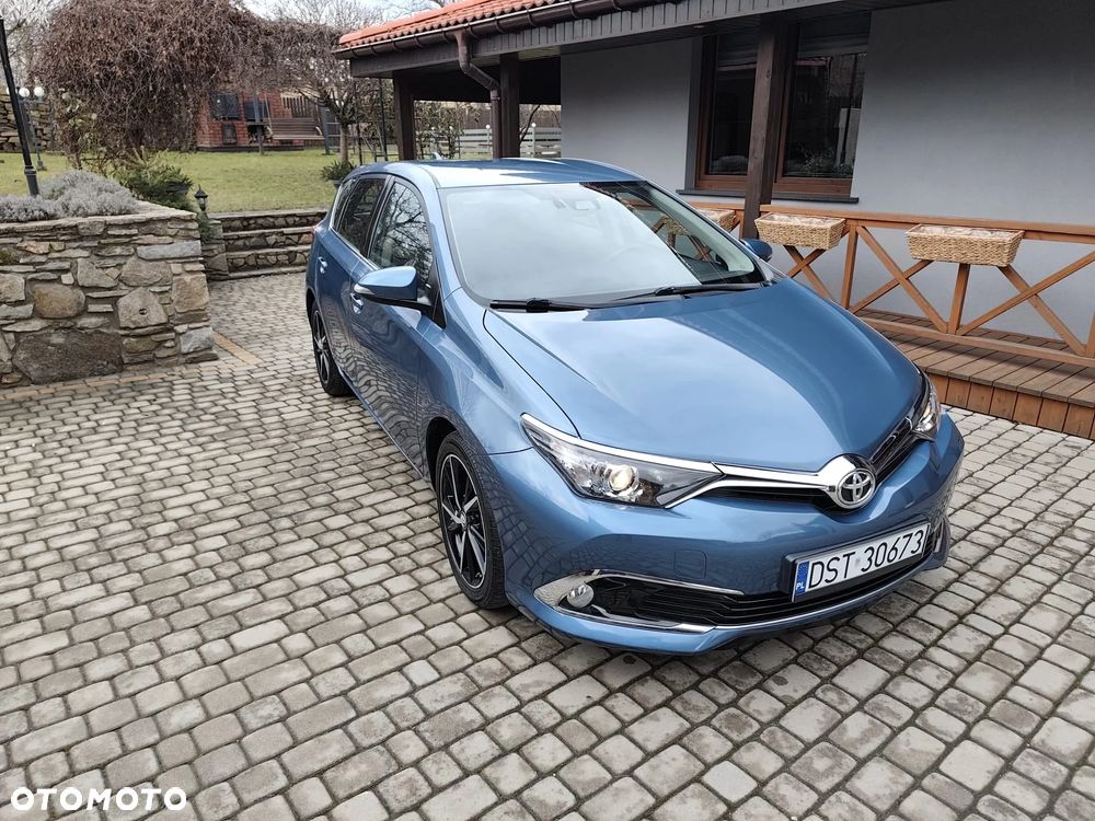 Toyota Auris 1.33 Dual-VVT-i Design Edition - 20