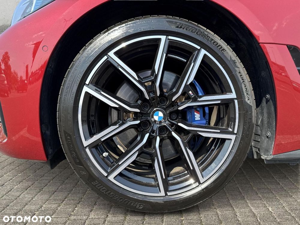 BMW i4 - 4