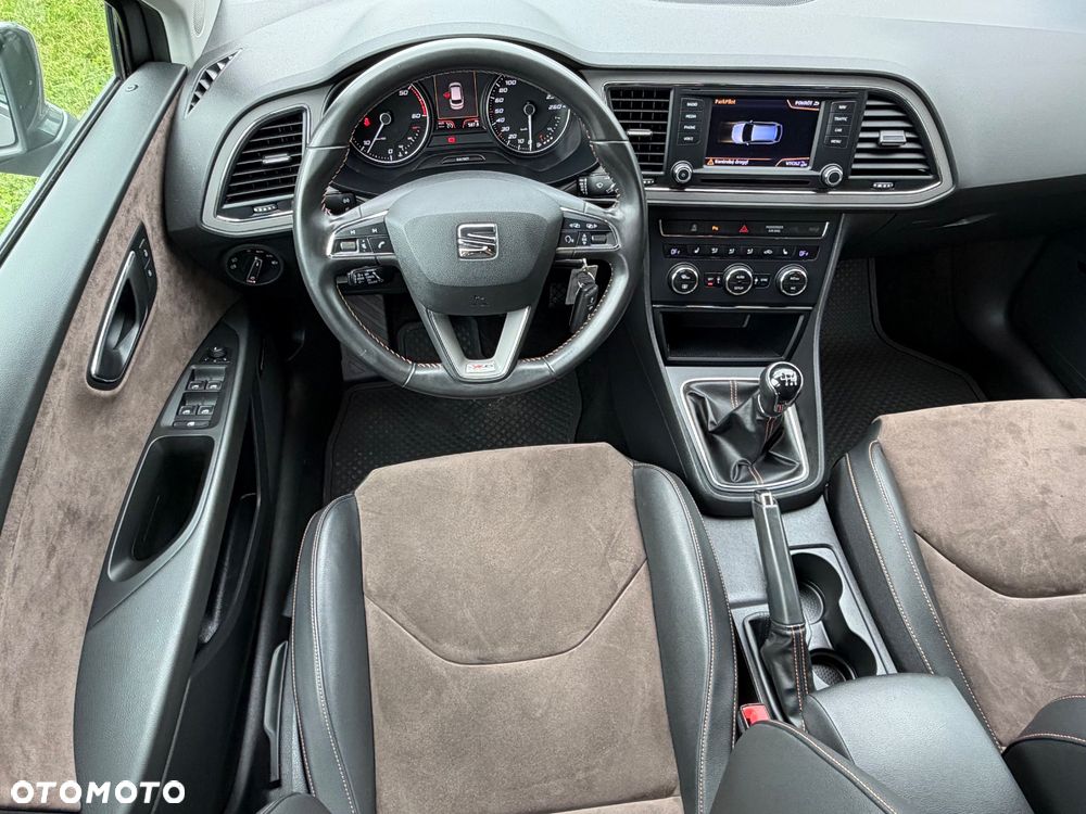 Seat Leon Sportstourer 2.0 TDI Start&Stop 4Drive X-Perience - 22