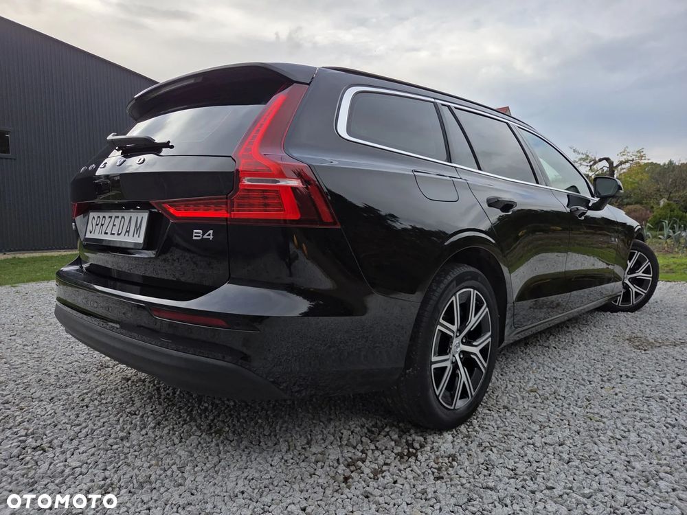 Volvo V60 B4 D Plus Bright - 21