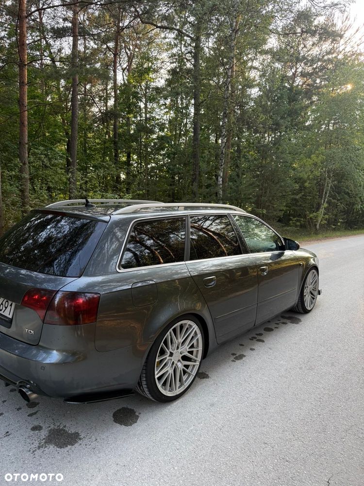 Audi A4 Avant 2.0 TDI - 12