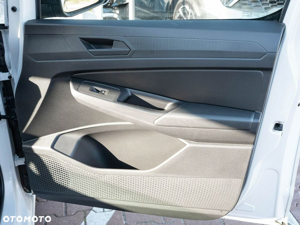 Volkswagen Caddy - 23