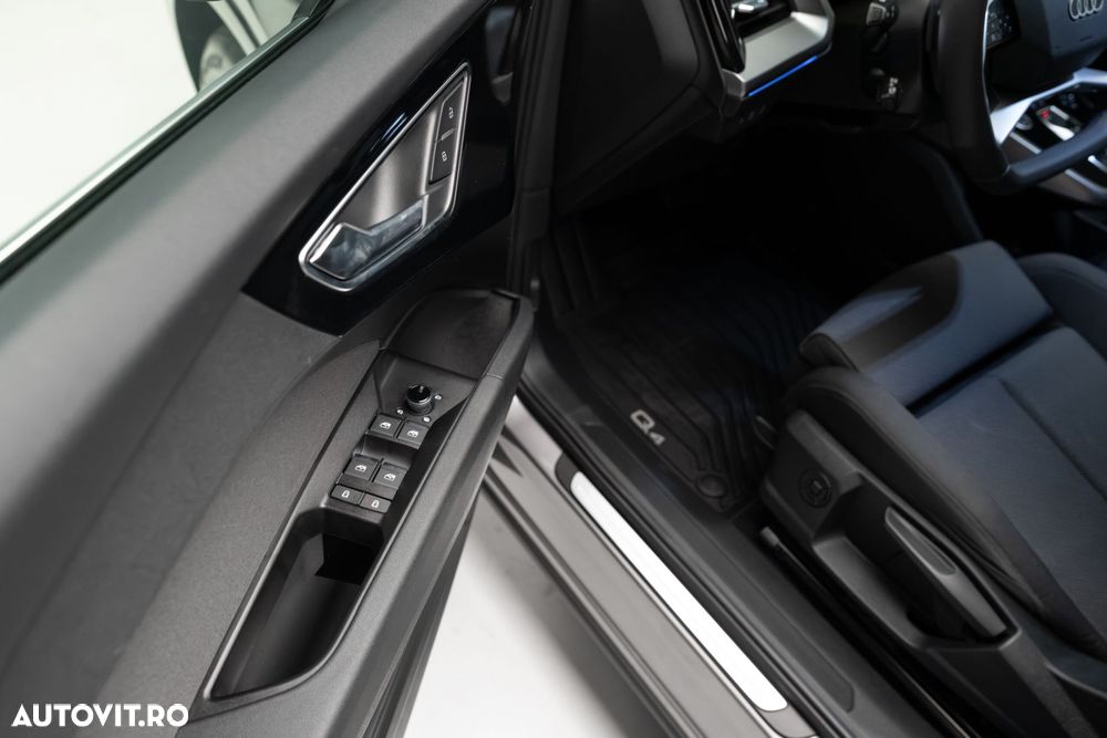 Audi Q4 e-tron 45 - 12