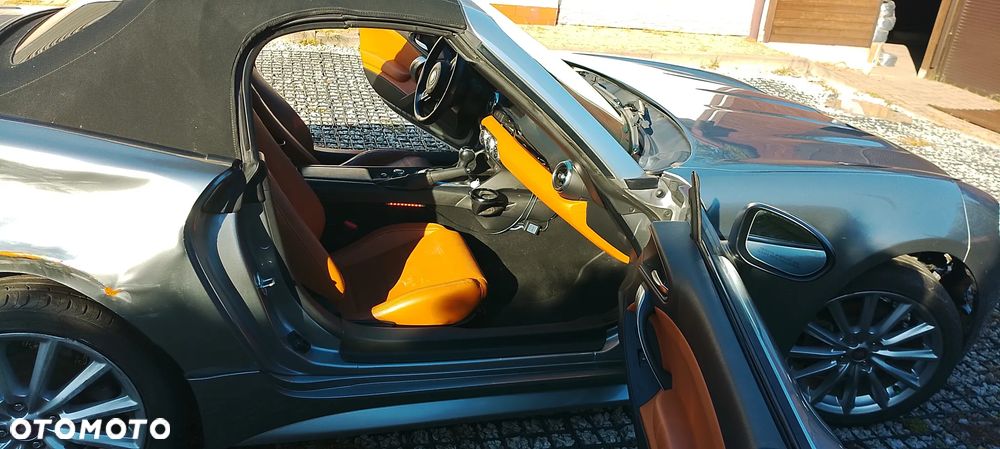 Fiat 124 Spider 1.4 MultiAir Lusso - 16