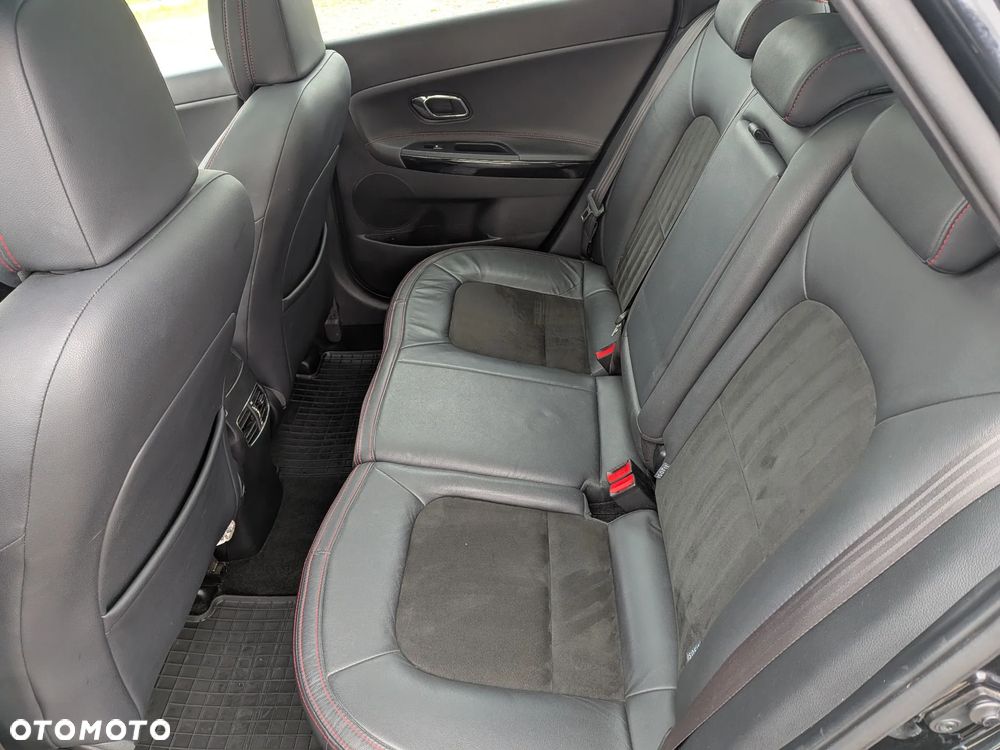 Kia Ceed 1.6 T-GDI GT XL - 8