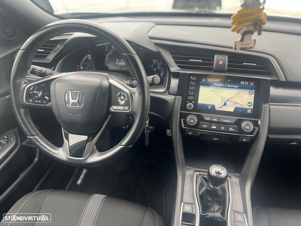 Honda Civic 1.0 i-VTEC Elegance - 18
