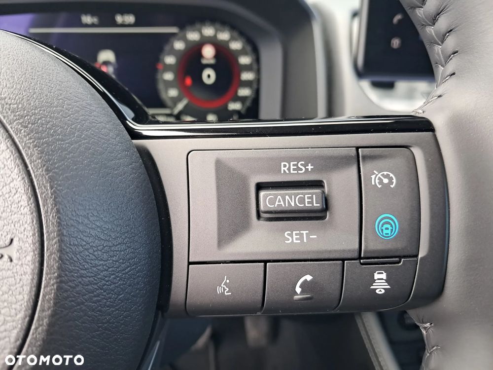 Nissan X-Trail - 23
