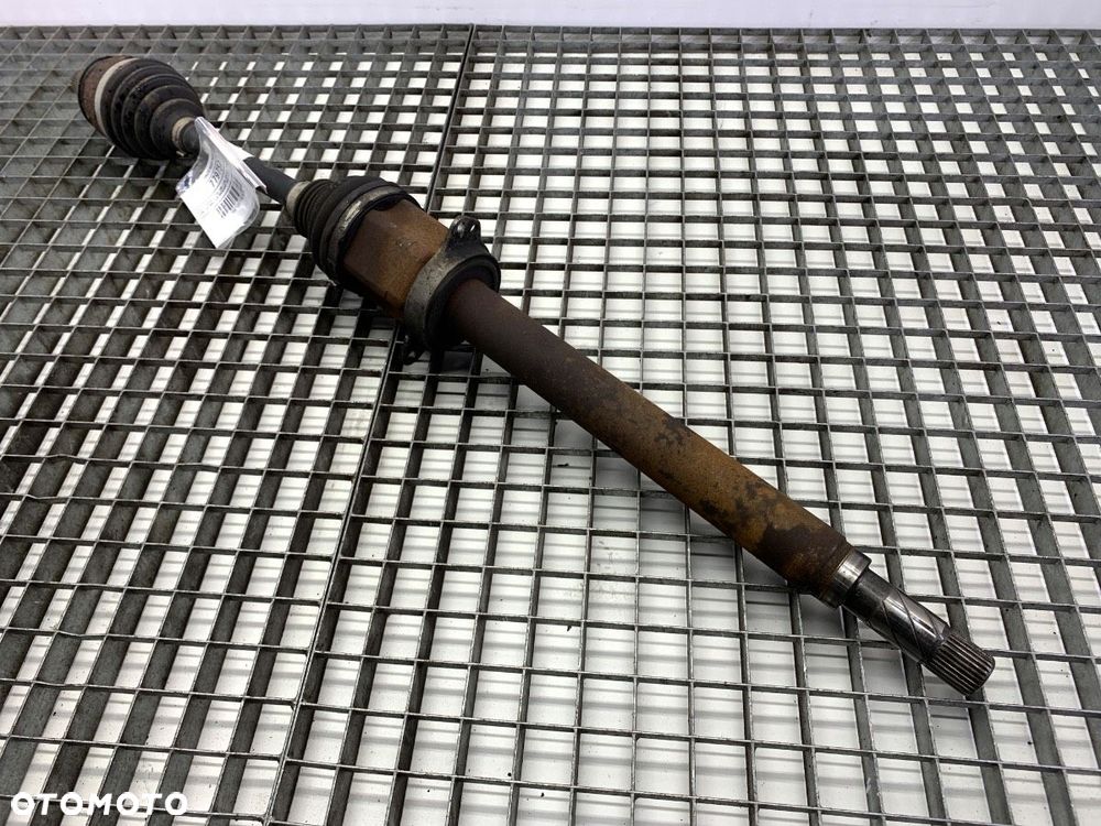 PÓŁOŚ PRAWY PRZÓD  VOLVO V60 I (155, 157) 2010 - 2018 D4 133 kW [181 KM] olej napędowy 2013 - - 4