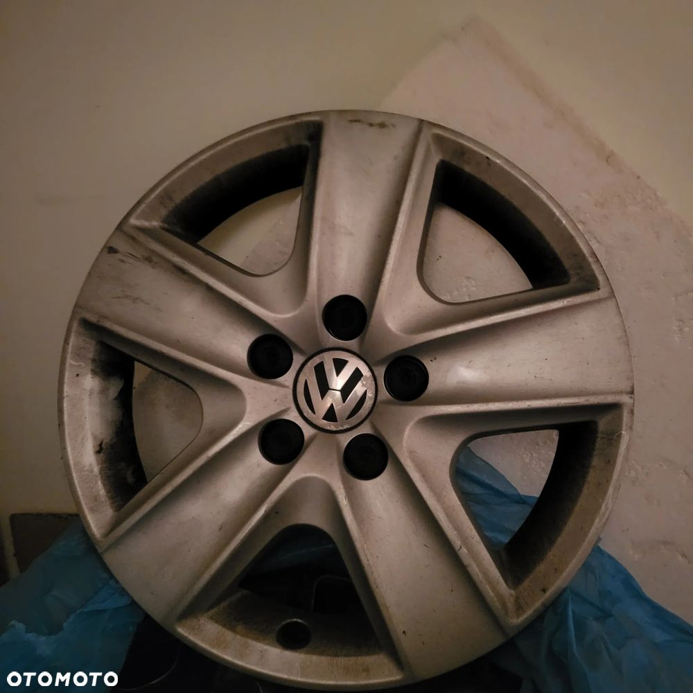 Volkswagen Golf 1.6 TDI DPF Team - 23