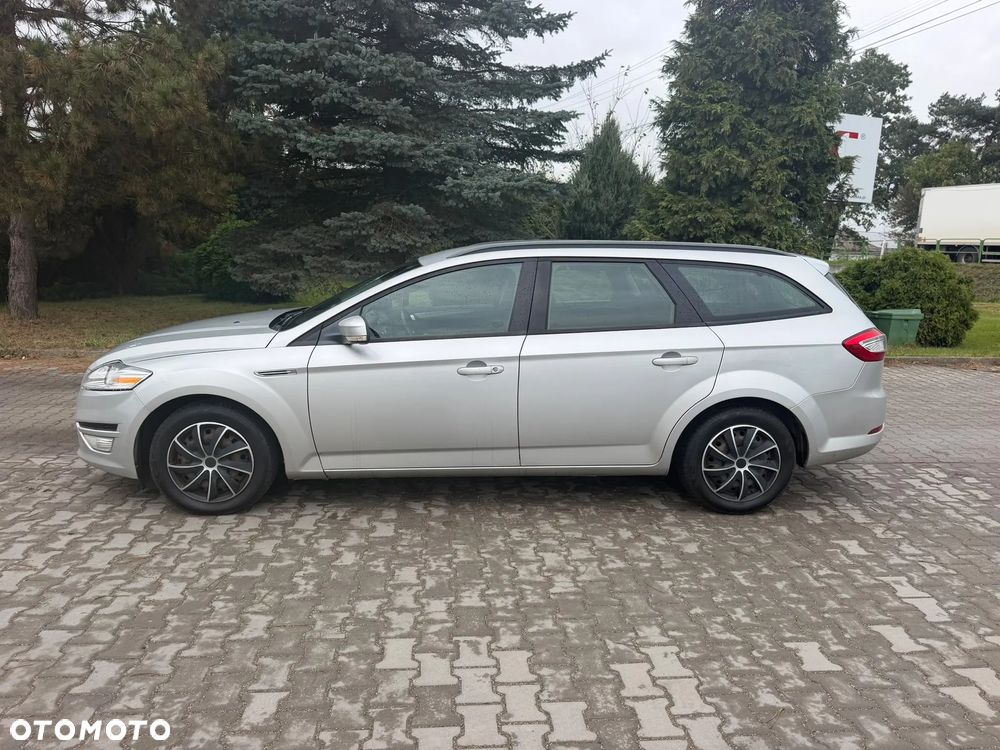 Ford Mondeo 2012 photo 2