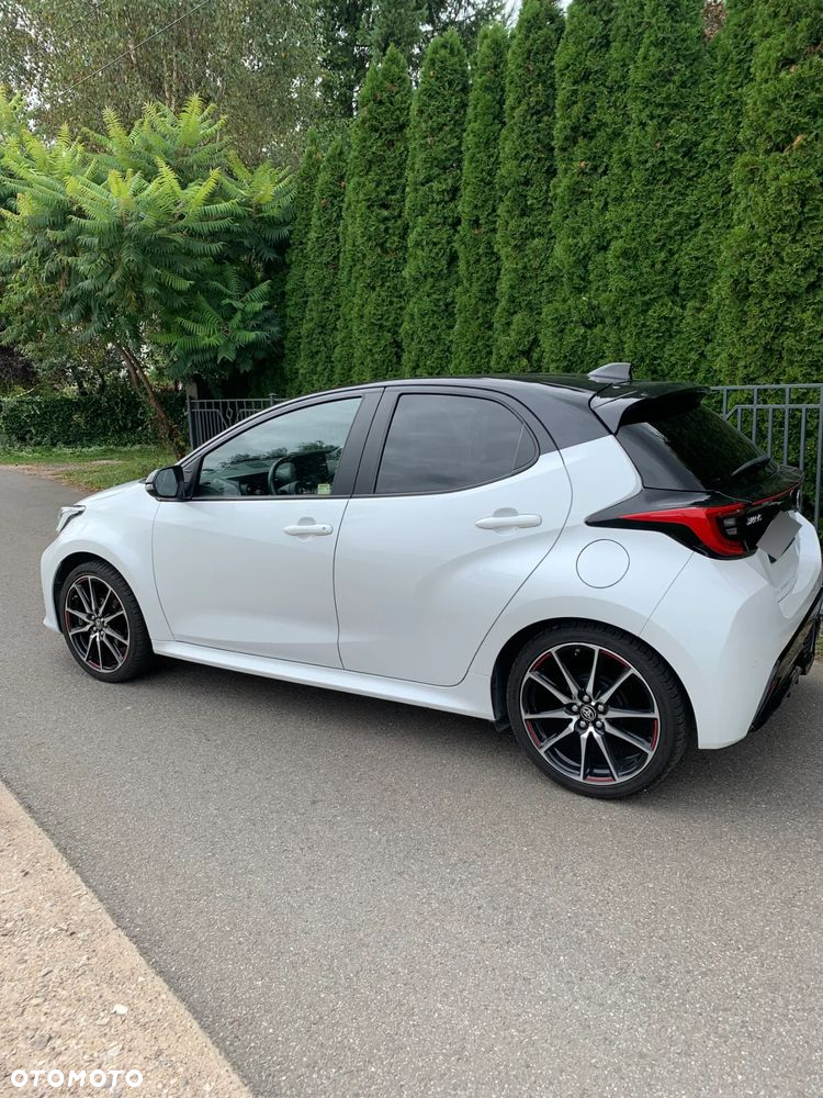 Toyota Yaris 1.5 GR Sport - 9