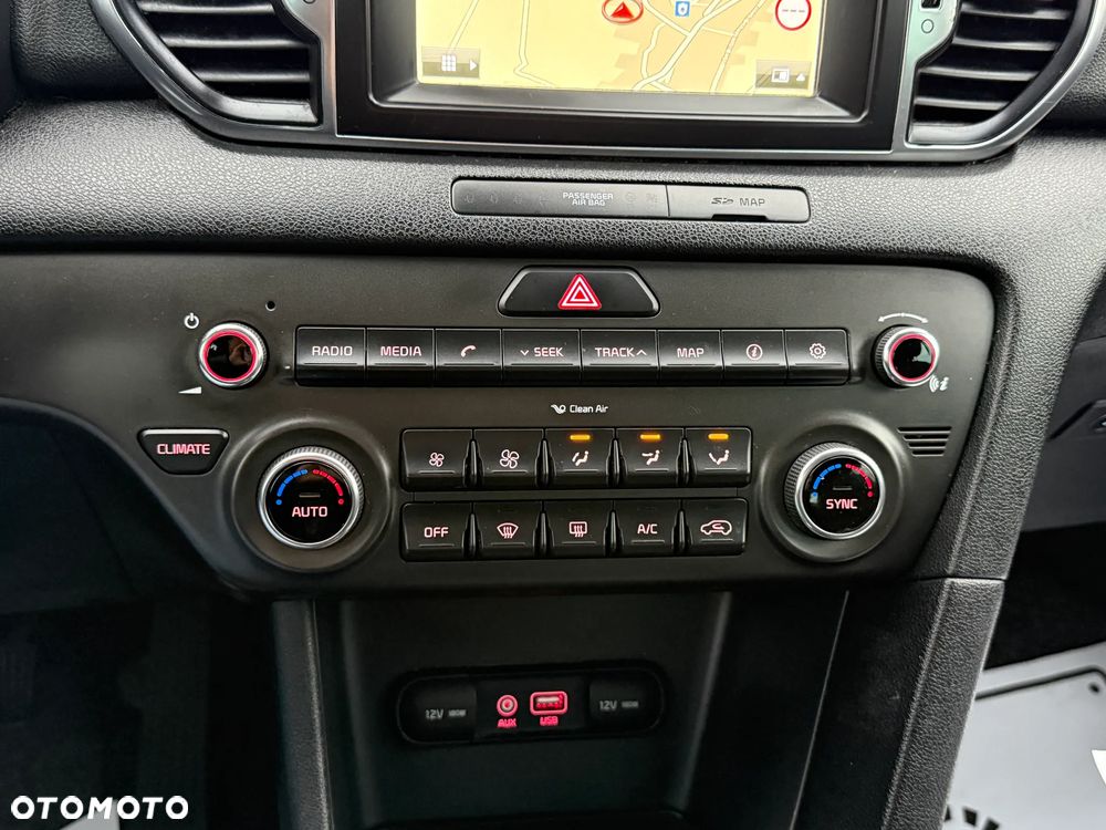 Kia Sportage 1.7 CRDI 2WD ISG Dream-Team Edition - 35