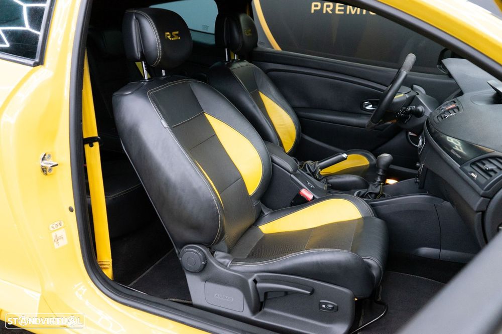 Renault Mégane Coupe 2.0 T 16V RS - 18